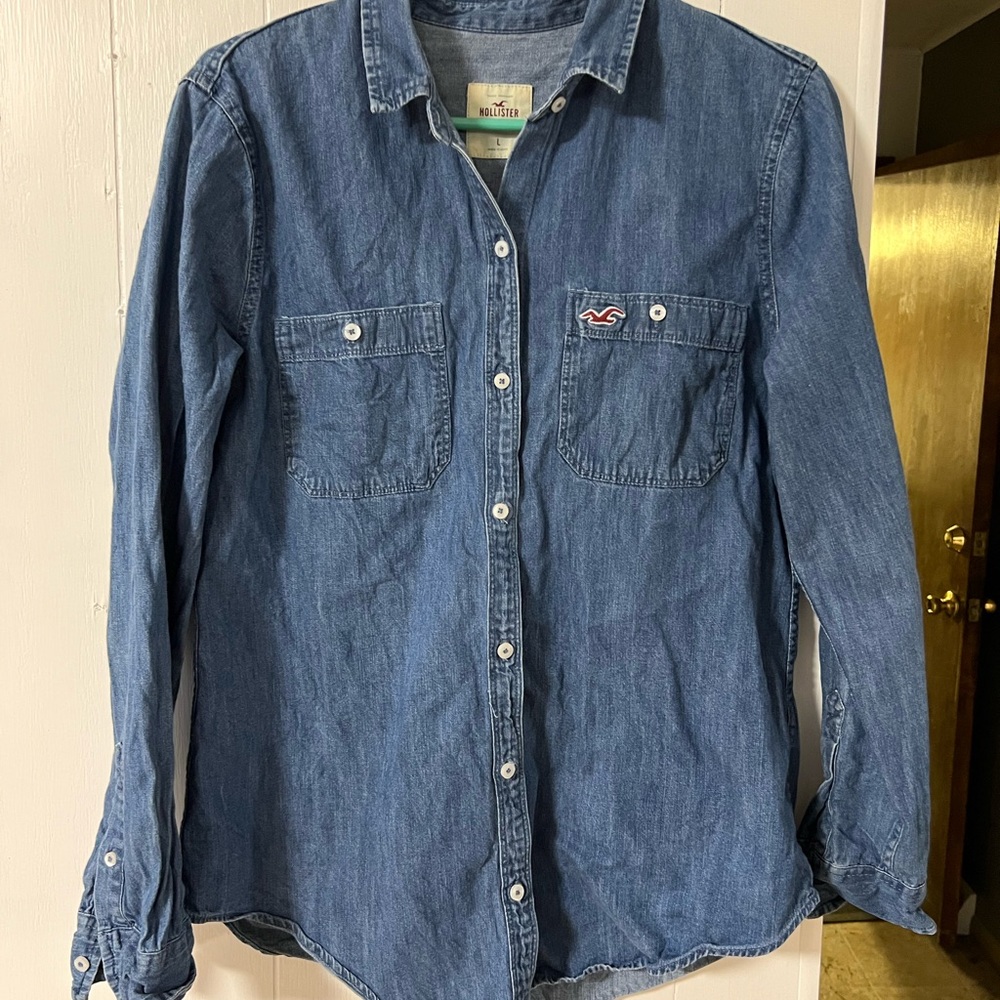 Hollister Women’s Jean Button-Up